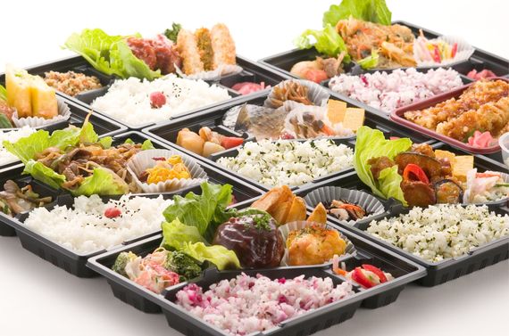 徳山で居酒屋を営むわらごやはお料理のテイクアウトが可能